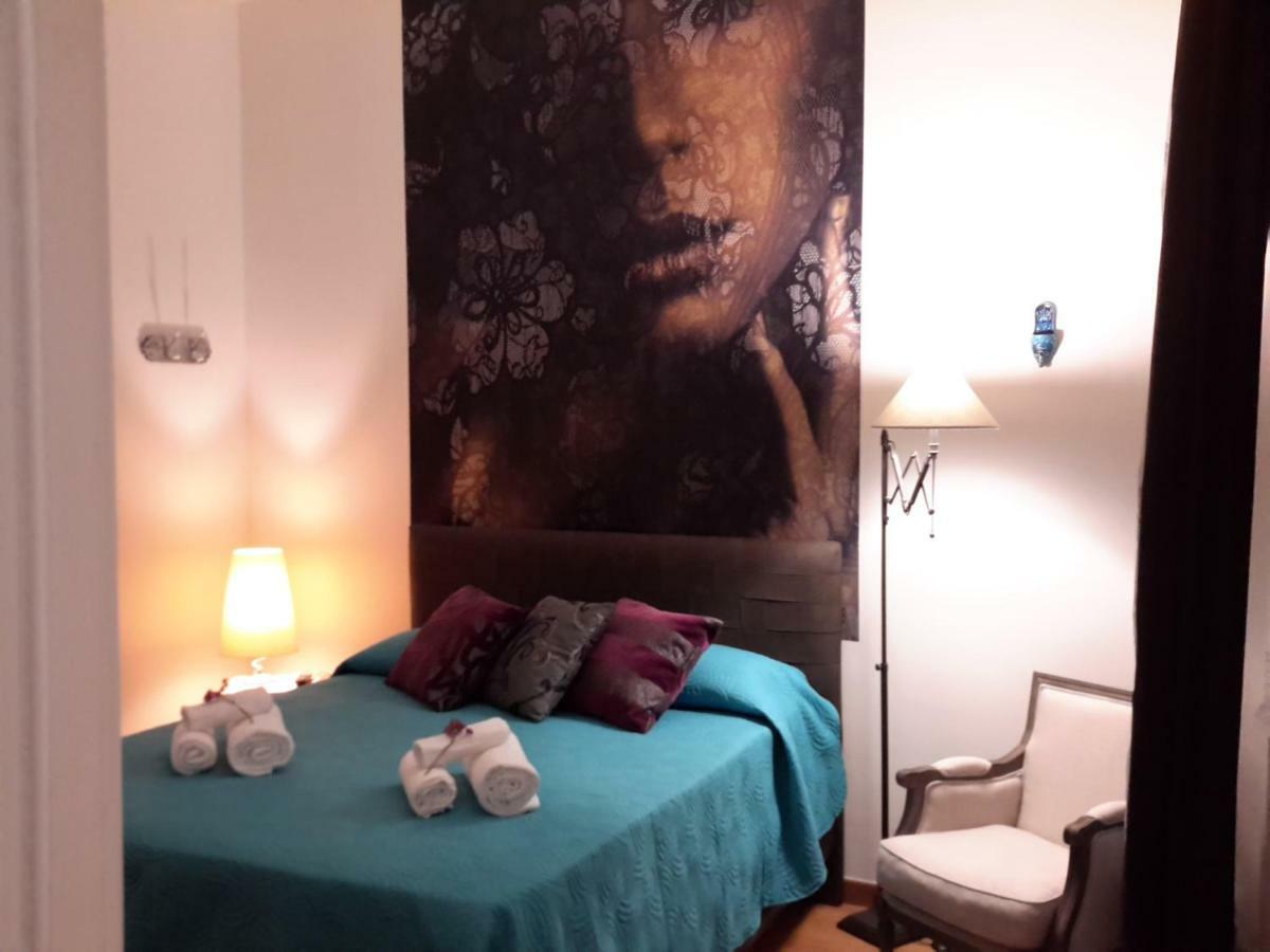 Le Stanze Di Penelope Bed & Breakfast Salerno Eksteriør bilde